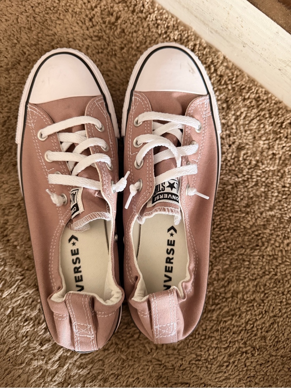 Converse Low Top Sneakers in Mauve Pink and White